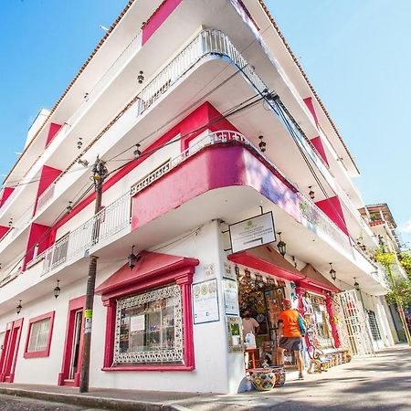 Suites Plaza Del Rio - Family Hotel Malecon Centro Puerto Vallarta Exterior photo